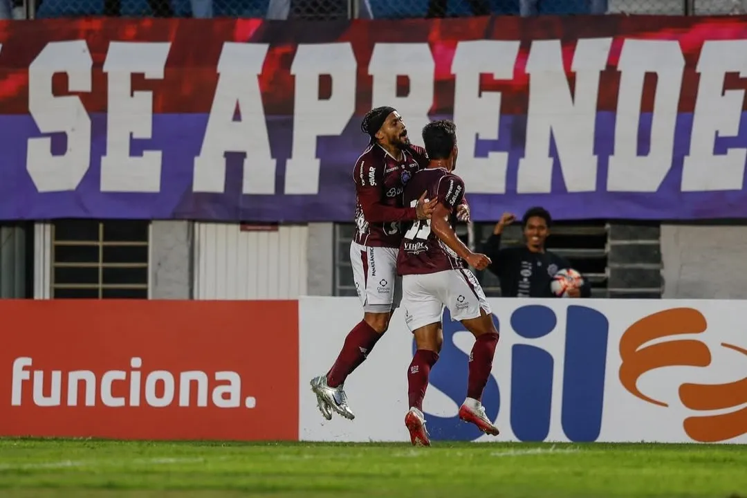 Caxias decide em casa e vence o Ypiranga por 2 a 1