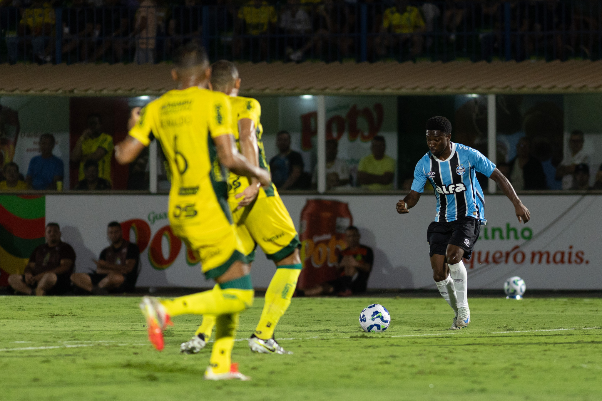 Grêmio sofre goleada histórica para o Mirassol e técnico Quinteros é demitido