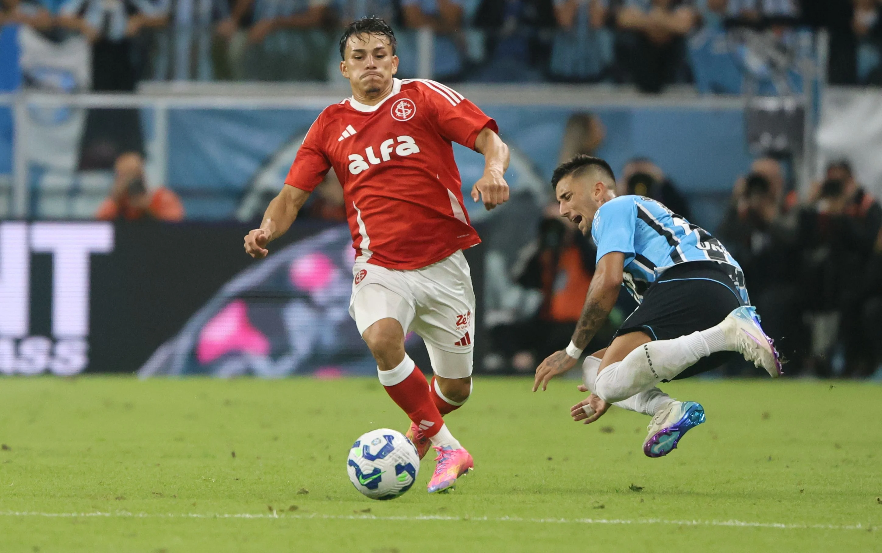 Gre-Nal 447 termina empatado em clássico na Arena