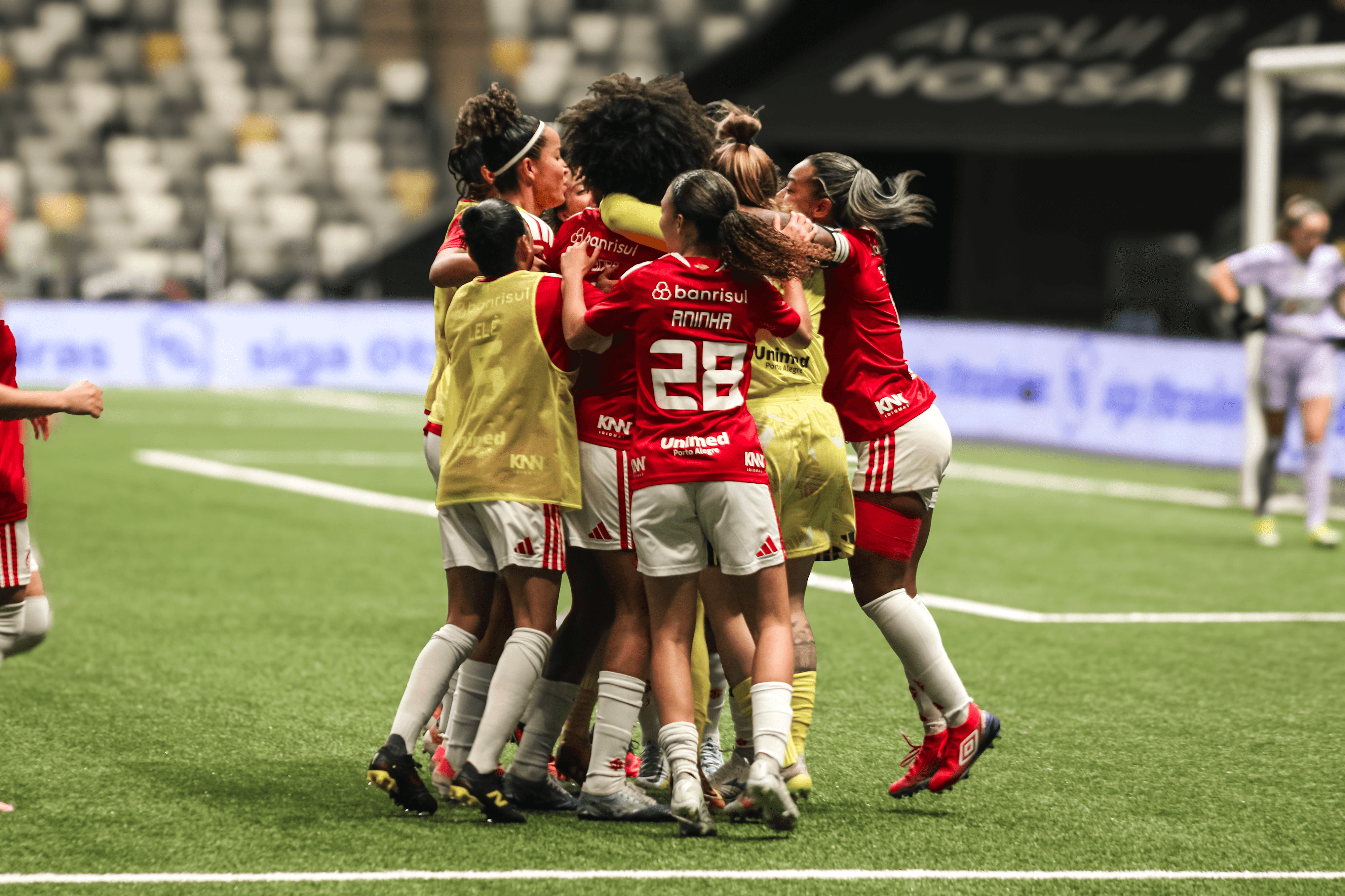 Inter vence Atlético-MG nos pênaltis e garante vaga inédita na semifinal da Copa do Brasil Feminina
