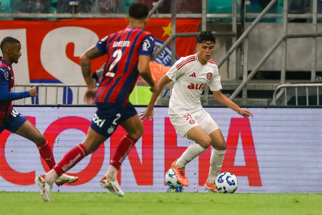 Inter perde pro Bahia e segue próximo do Z4