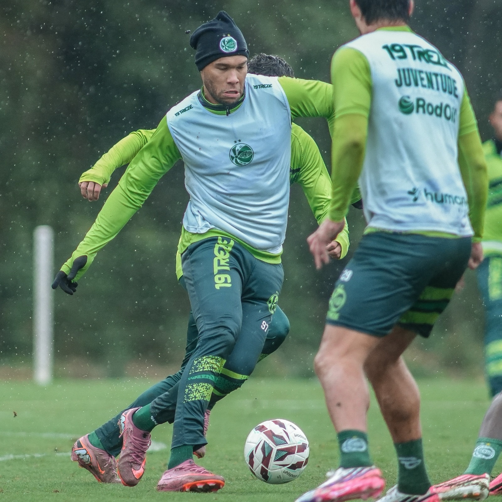 Juventude recebe o Fortaleza no Jaconi com dúvida no gol e vaga de vice-líder em jogo