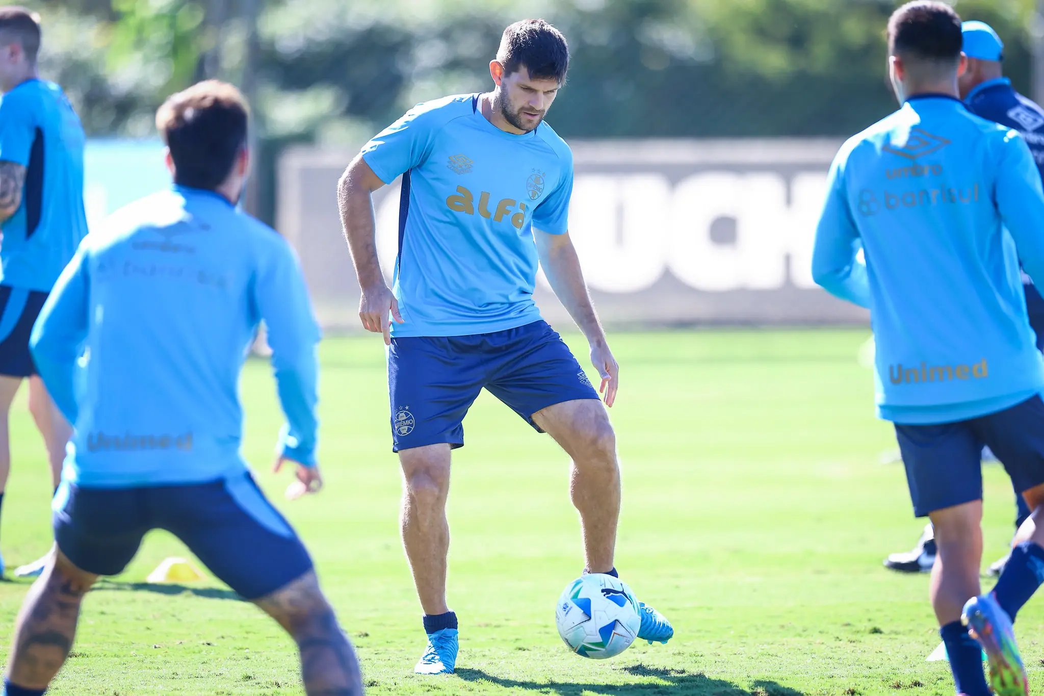 Grêmio busca liderança no Grupo D com time ajustado para enfrentar o Godoy Cruz