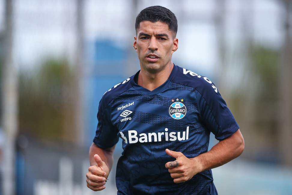 Suárez leva ao tribunal do futebol uma conta que o Grêmio ainda não fechou
