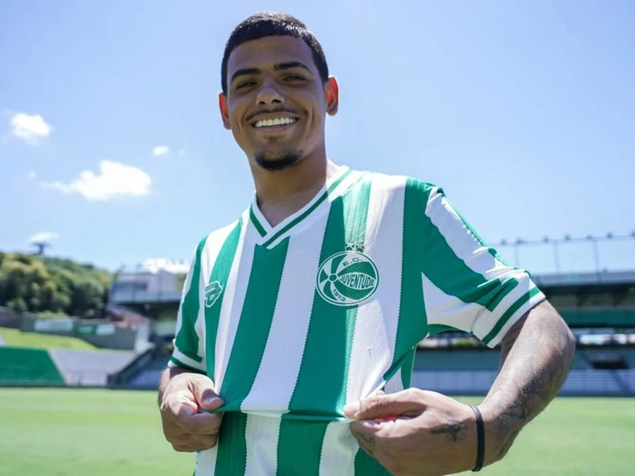 Grêmio avança em negociação com o meia Raí Silva, do Juventude, para 2027